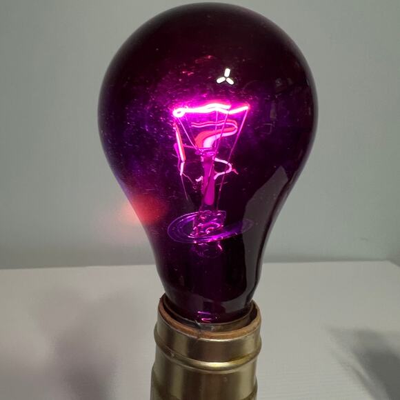 Vintage Spencer Gifts Lumaseries Black Light Party Bulb 75 Watt Tested 982561 - Picture 3 of 6